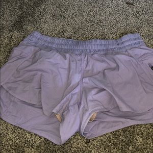 Lululemon tracker shorts